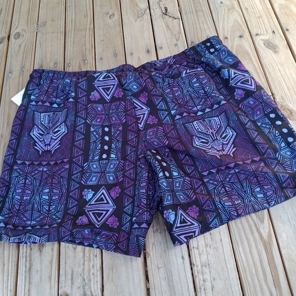 New Men's Purple Marvel Lined Swim Trunks Size XXL Pockets - Picture 2 of 2